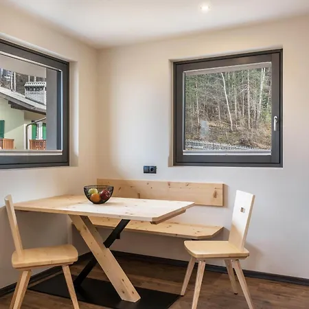 Lara Foehre Apartment *